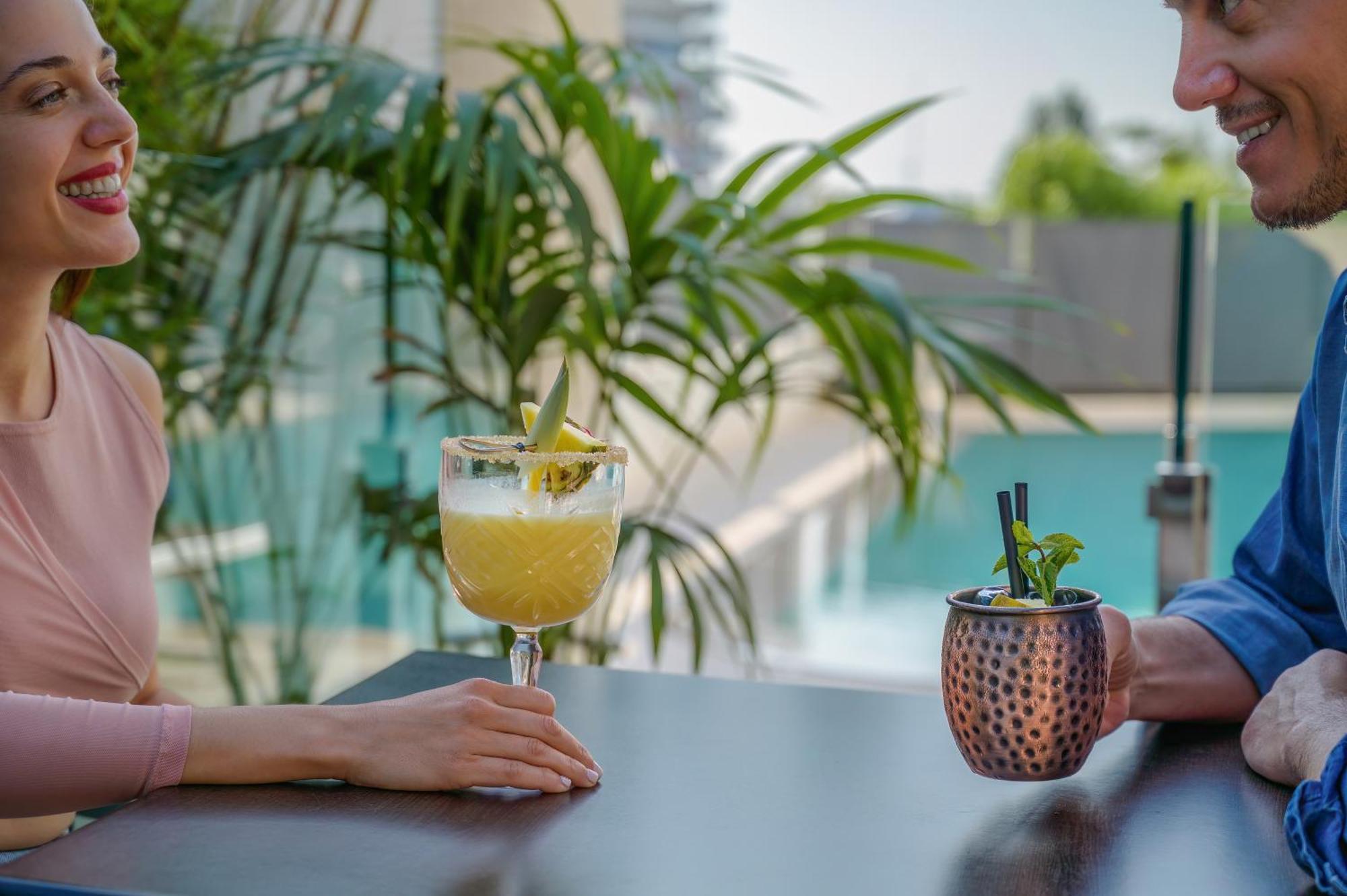 Acapulco Hotel